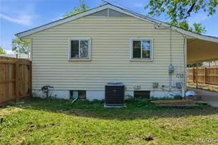 1 Oxford Pl, Saint Charles, MO 63301 - Photo 34