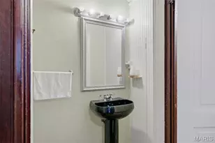 7507 Virginia Ave, Saint Louis, MO 63111 - Photo 14