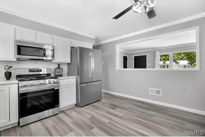 5 Manor Drive, Florissant, MO 63031 - Photo 14