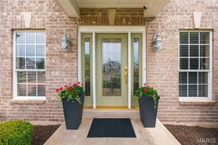 723 Hawk Run Dr, O'Fallon, MO 63368 - Photo 4