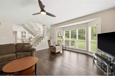 723 Hawk Run Drive, O'Fallon, MO 63368 - Photo 18
