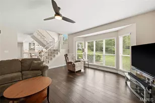 723 Hawk Run Dr, O'Fallon, MO 63368 - Photo 18