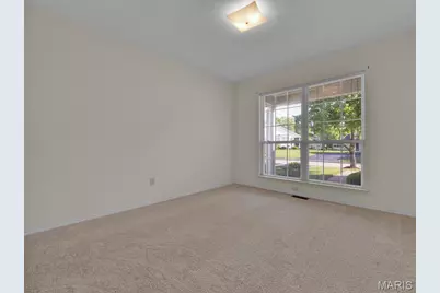 16005 Rose Wreath Lane, Florissant, MO 63034 - Photo 18