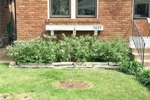 3829 Burgen Ave, Saint Louis, MO 63116 - Photo 4