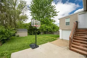 2217 Hood Ave, Overland, MO 63114 - Photo 38