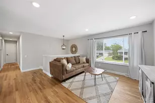 11260 Claywood Dr, Saint Louis, MO 63126 - Photo 4