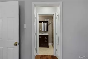 986 Glenbrook Ave, Glendale, MO 63122 - Photo 12
