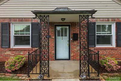986 Glenbrook Avenue, Glendale, MO 63122 - Photo 2