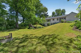 8819 May Ave, Jennings, MO 63136 - Photo 26