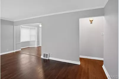 10428 Ashbrook Drive, Saint Louis, MO 63137 - Photo 16