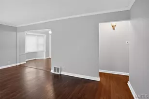 10428 Ashbrook Dr, Saint Louis, MO 63137 - Photo 16