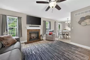 208 Prominence Ln, Lake Saint Louis, MO 63367 - Photo 2