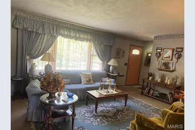 2210 S Highway 94, Defiance, MO 63341 - Photo 2