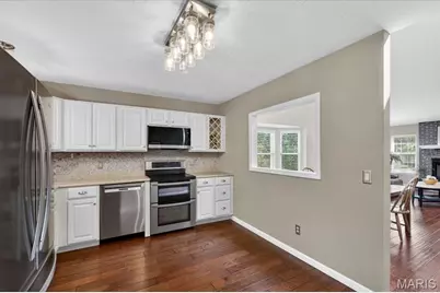2401 Balaji Court, Ballwin, MO 63011 - Photo 14