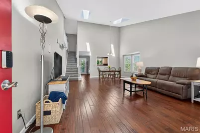 2401 Balaji Court, Ballwin, MO 63011 - Photo 6