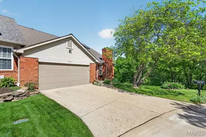 2401 Balaji Court, Ballwin, MO 63011 - Photo 4