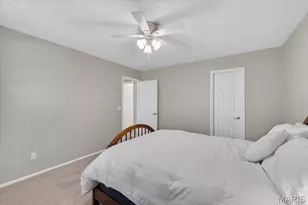 2401 Balaji Ct, Ballwin, MO 63011 - Photo 28