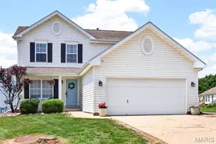 11 Hampshire Ct, Lake Saint Louis, MO 63367 - Photo 1