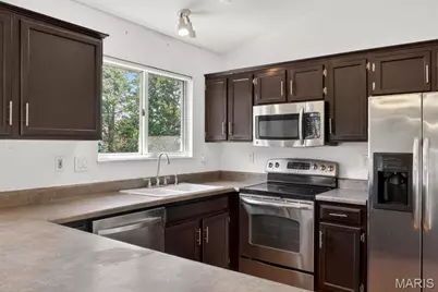 37 Jacqueline Circle, O'Fallon, MO 63368 - Photo 6