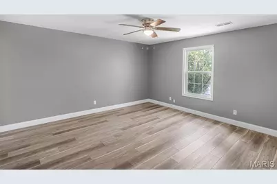 400 E Deerwood Drive, Jackson, MO 63755 - Photo 10