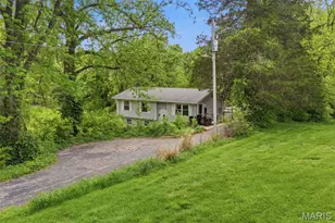 15565 Old Jamestown Rd, Florissant, MO 63034 - Photo 46