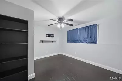 15565 Old Jamestown Road, Florissant, MO 63034 - Photo 20