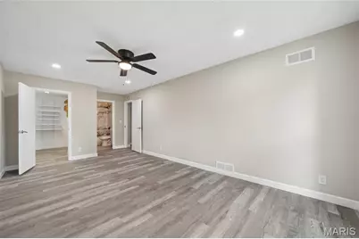 1279 Guelbreth Lane #207, Saint Louis, MO 63146 - Photo 16
