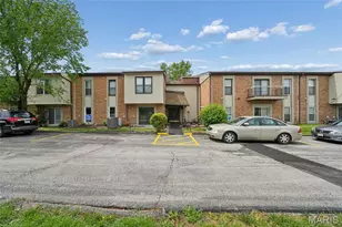 1279 Guelbreth Lane, Saint Louis, MO 63146 - Photo 6