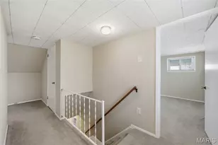 9 Berry Wood Dr, Glendale, MO 63122 - Photo 32