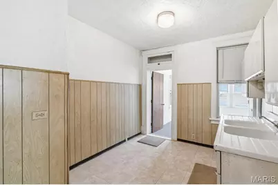4148 Humphrey Street, Saint Louis, MO 63116 - Photo 8