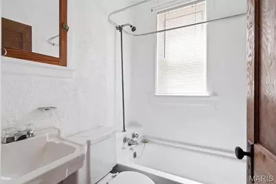 4148 Humphrey Street, Saint Louis, MO 63116 - Photo 18