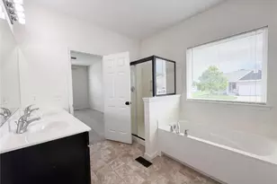 1034 Sweet River Dr, Saint Paul, MO 63366 - Photo 6
