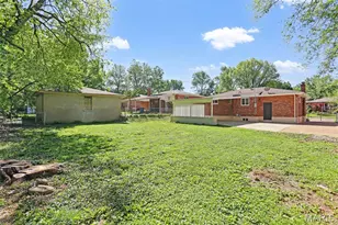 9137 Harold Dr, Woodson Terrace, MO 63134 - Photo 44