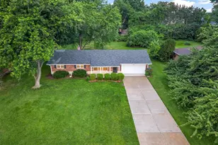 10050 Kalinda Ln, Saint Louis, MO 63128 - Photo 32