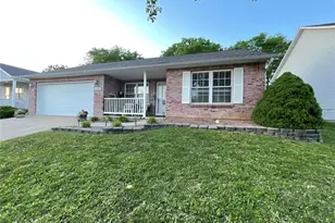 718 Fairway Blvd, Cape Girardeau, MO 63701 - Photo 2