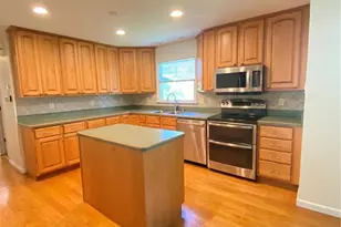 2268 Kittridge Ct, Chesterfield, MO 63017 - Photo 6