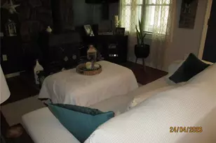 2488 San Chez Dr, Cuba, MO 65453 - Photo 8