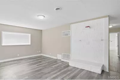 1129 Haley Avenue, Saint Louis, MO 63121 - Photo 6