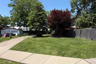 3271 Marshall Ave, Saint John, MO 63114 - Photo 2