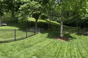 7196 Tournament Dr, Saint Louis, MO 63129 - Photo 52