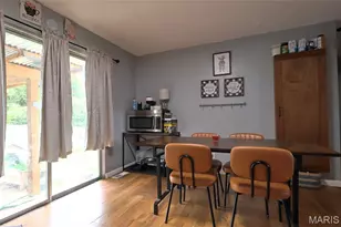 1370 Harkee Dr, Florissant, MO 63031 - Photo 8