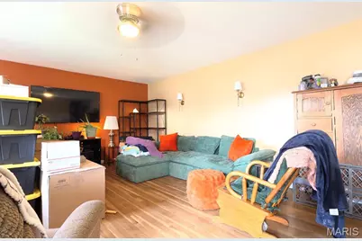 1370 Harkee Drive, Florissant, MO 63031 - Photo 2