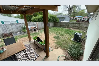 1370 Harkee Drive, Florissant, MO 63031 - Photo 28