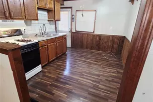 9503 Ridge Ave, Overland, MO 63114 - Photo 4