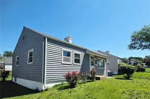 9503 Ridge Ave, Overland, MO 63114 - Photo 1