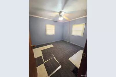 9503 Ridge Avenue, Overland, MO 63114 - Photo 10