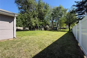 9170 Harold Dr, Woodson Terrace, MO 63134 - Photo 24
