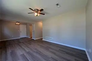 9170 Harold Dr, Woodson Terrace, MO 63134 - Photo 4