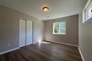 9170 Harold Dr, Woodson Terrace, MO 63134 - Photo 12