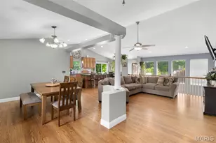 422 Lighthouse Ct, Villa Ridge, MO 63089 - Photo 2